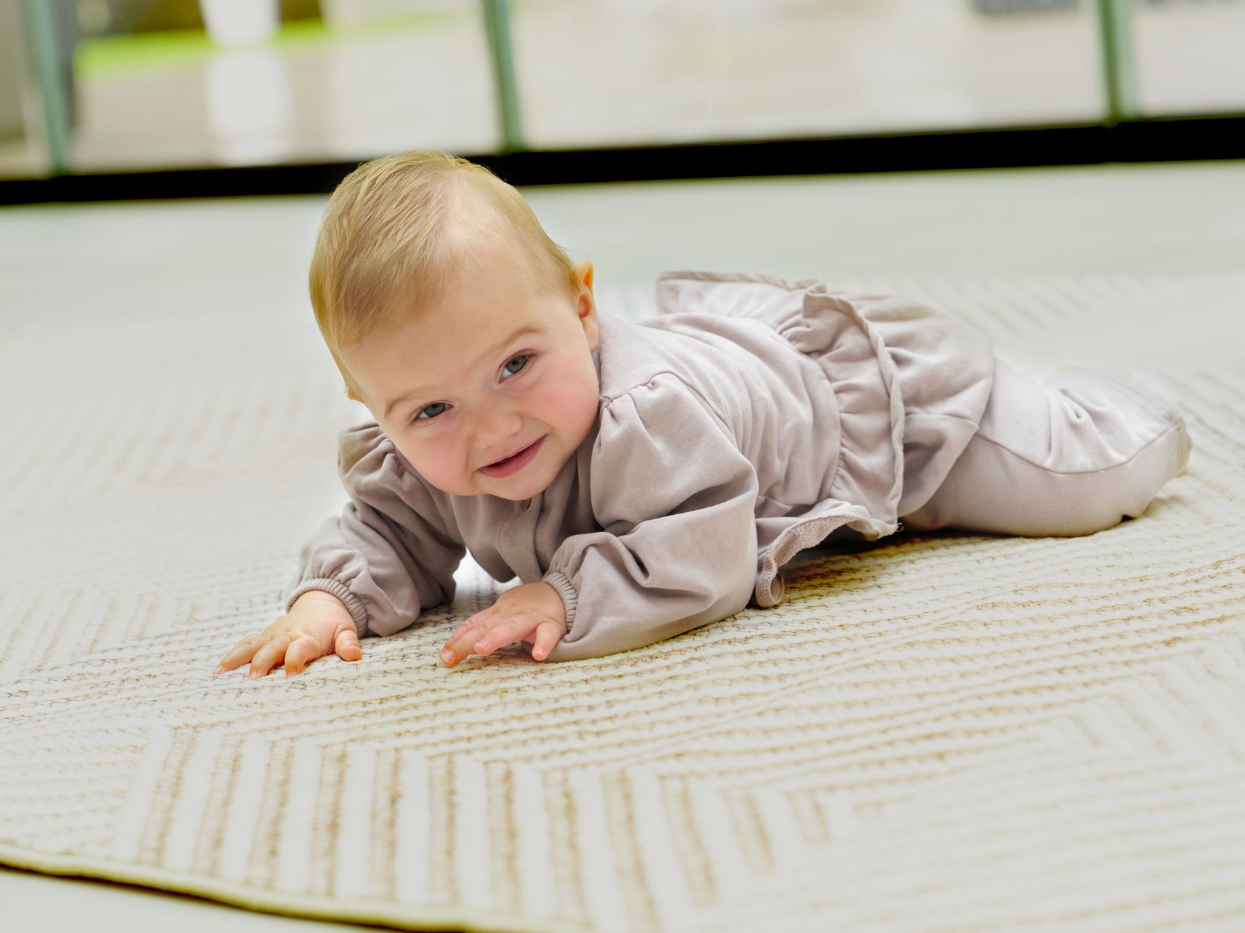 Rugello Teppich rutschsicher waschbar Lumo beige hygienisch