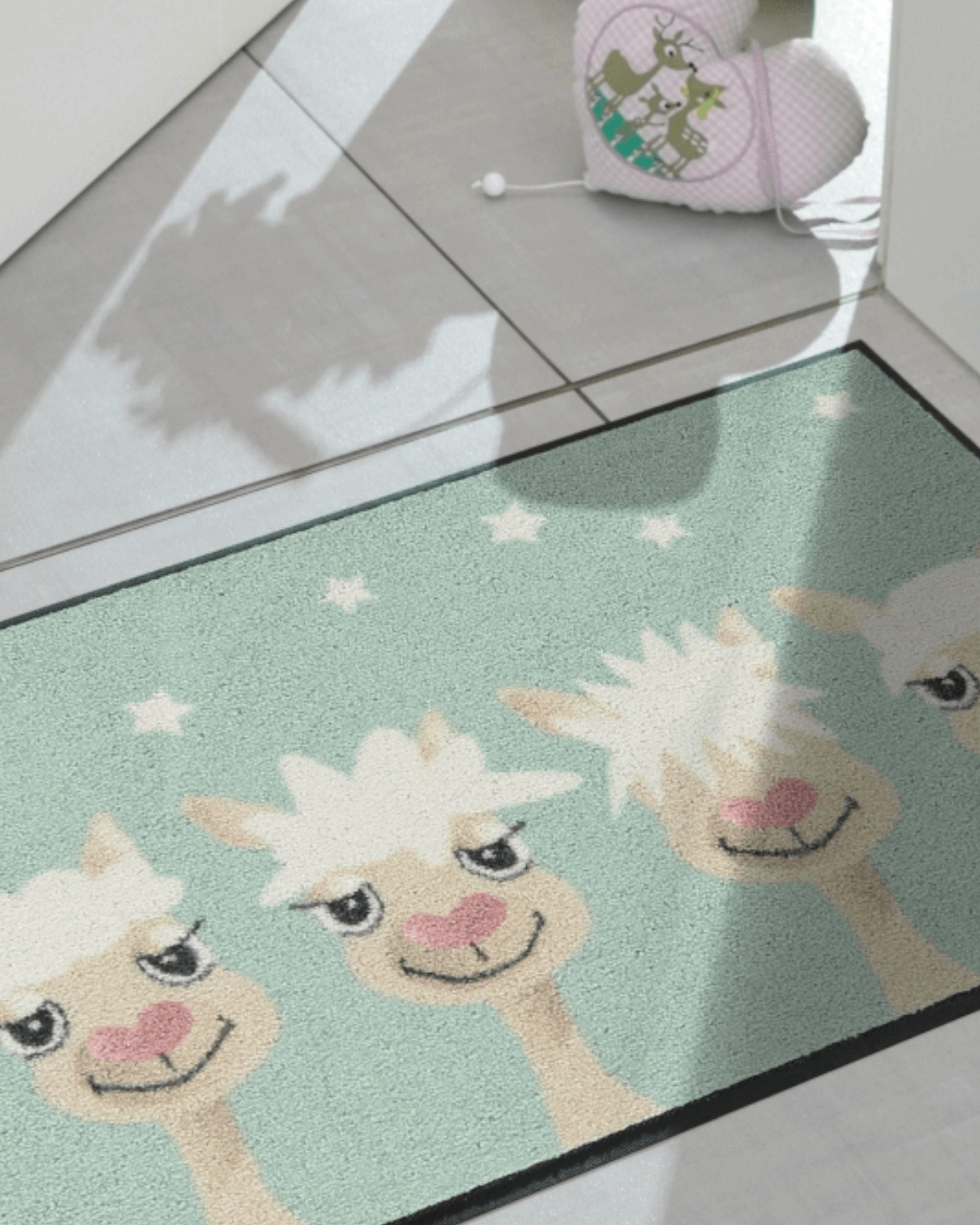 Pflegeleichte Materialien für langlebige Fußmatten